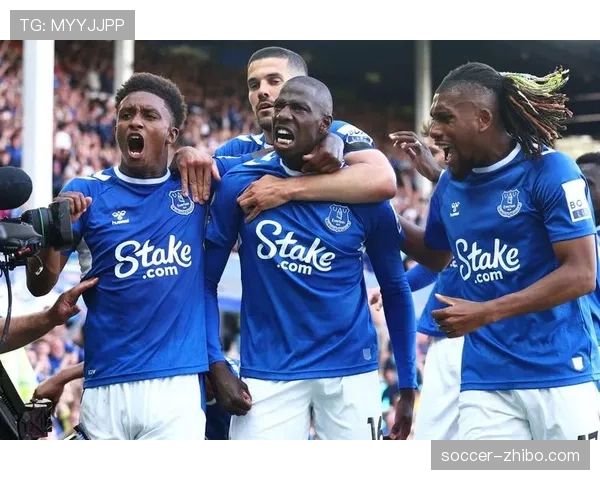 诺丁汉森林33分排第16 领先降级区优势仅3分